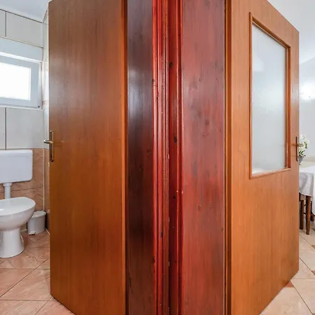 3 Bedroom Lovely In Galizana