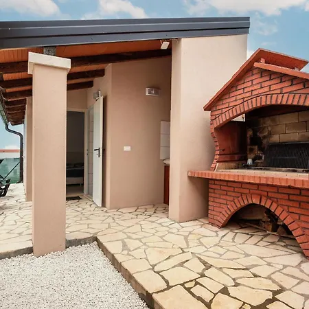 Holiday home 3 Bedroom Lovely In