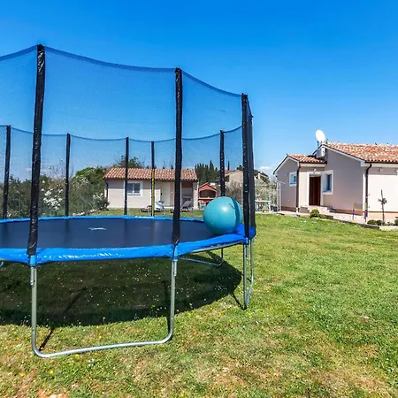 3 Bedroom Lovely In